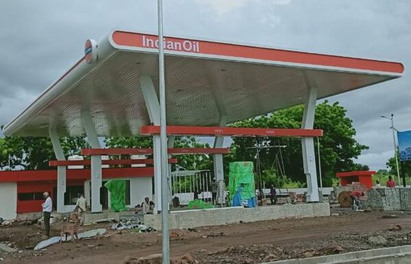 Shri Parshwanath Petroleum